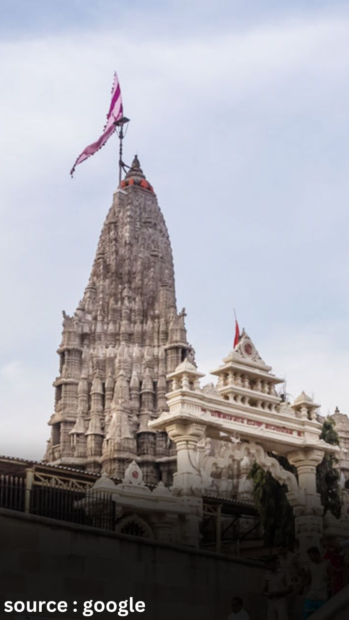 Shri Dwarkadhish Ji Temple Mathura